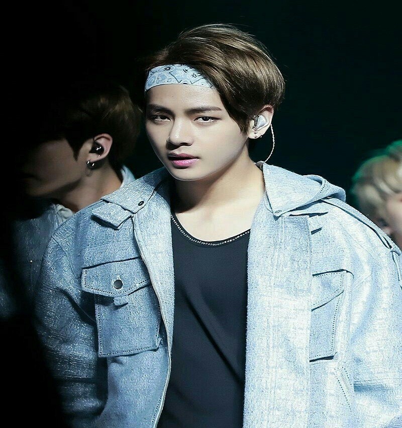 Why Should You Wear A Headband