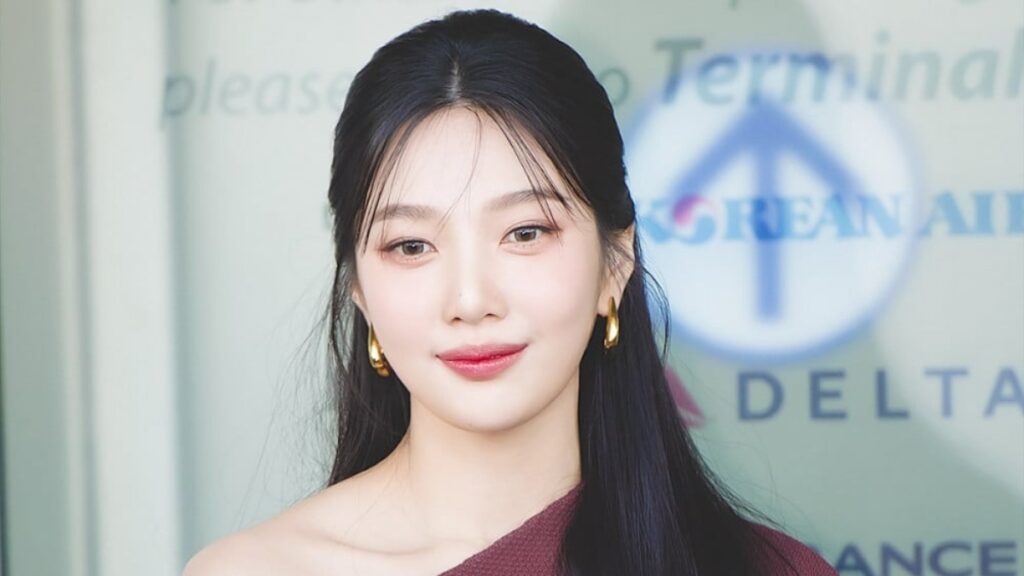 Red Velvet Joy: A Multi-Talented Star